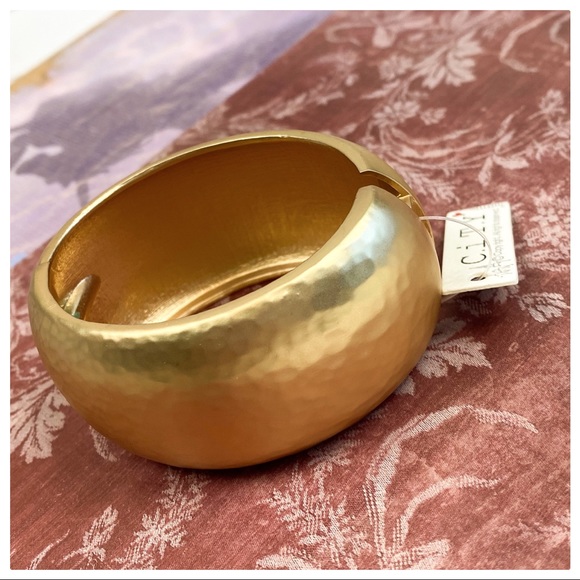 Big Gold Hammered Metal Bangle Bracelet - Picture 2 of 8